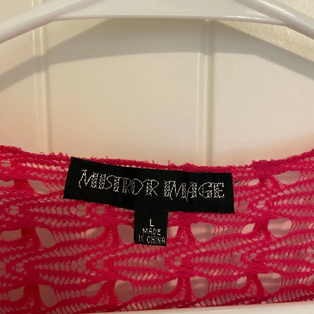 EUC Mirror Image women’s bright pink crochet pattern drapey‎ open front sweater Size L - Image 4