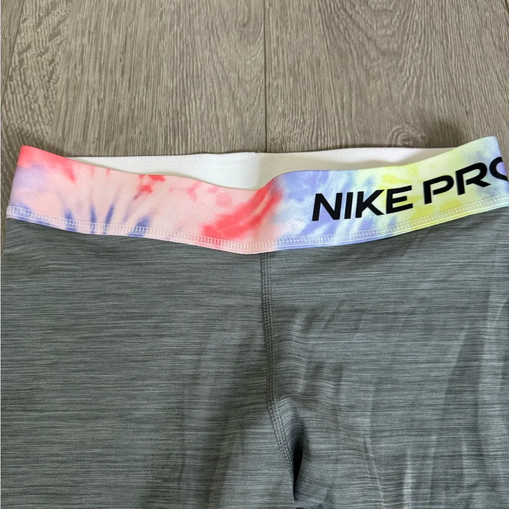 Nike Pro Dri-Fit Grey Rainbow Band Leggings - Image 4