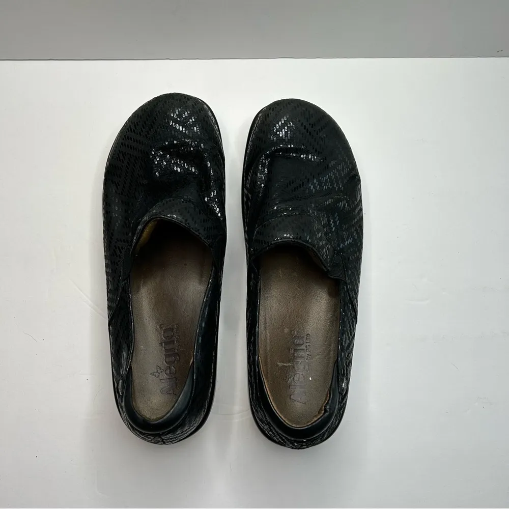 Alegria Black Textured Slip-On Shoes 41 - Image 7