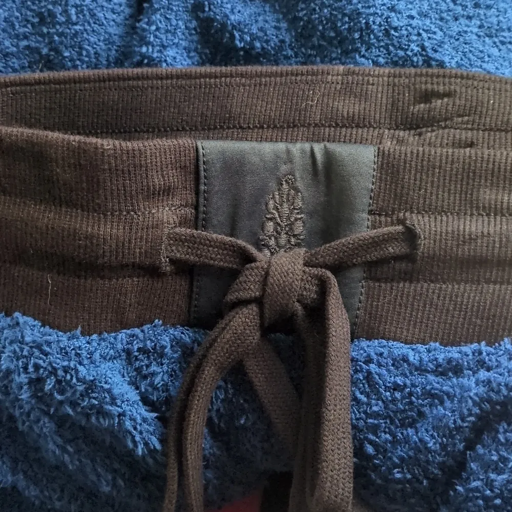 Free people cuddle up joggers prep school blue size small - Image 11