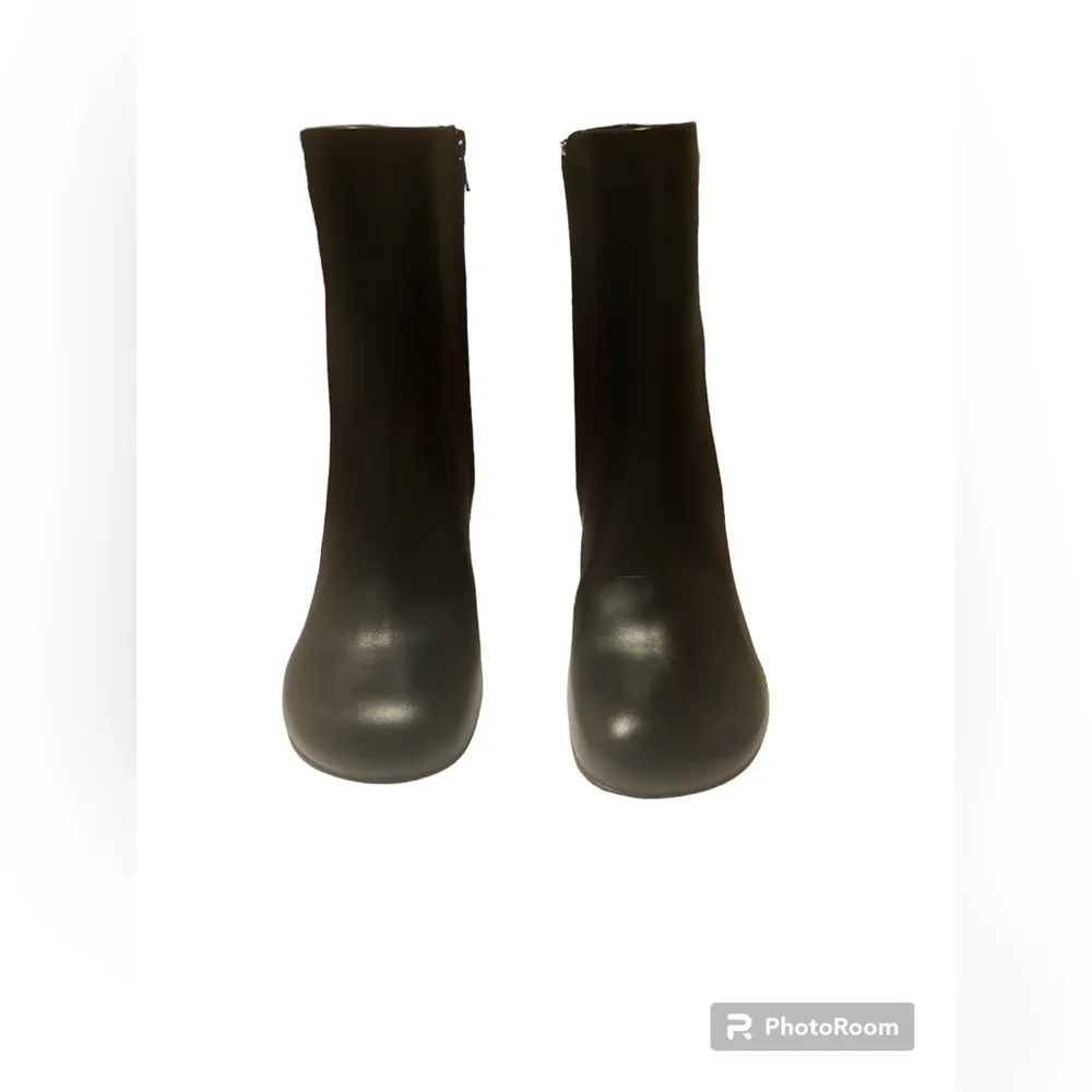 JW Anderson Calfskin Chain - Image 10