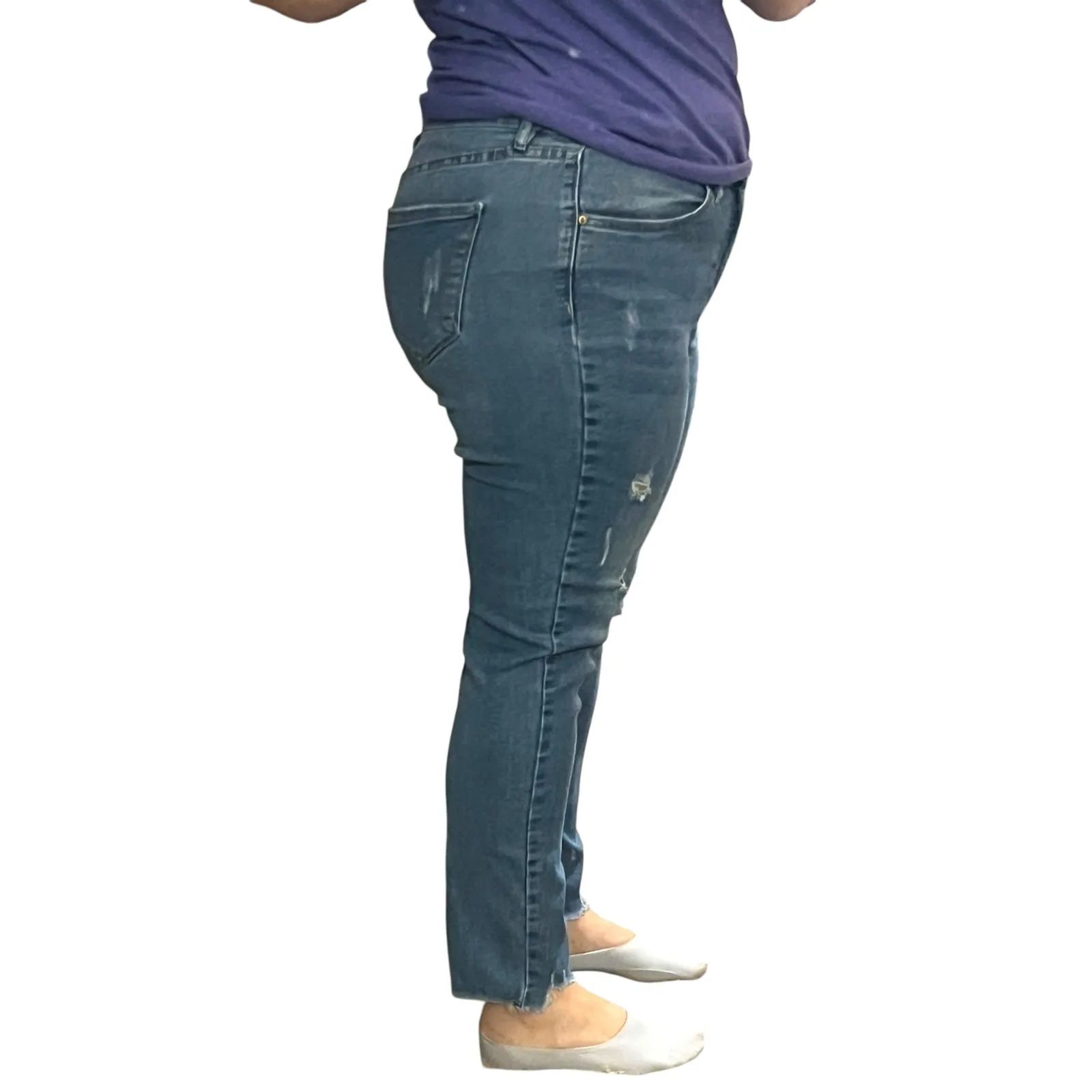 Nicole Miller (12) Soho High Rise Ankle Skinny Jeans Mid Wash Distressed Raw Hem - Image 2