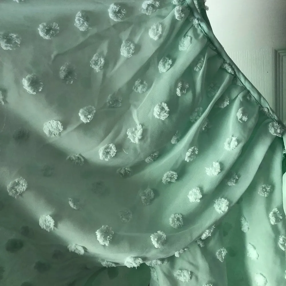 New ASOS long balloons sleeve textured with tie neck detail oversized top size 6 - Image 4