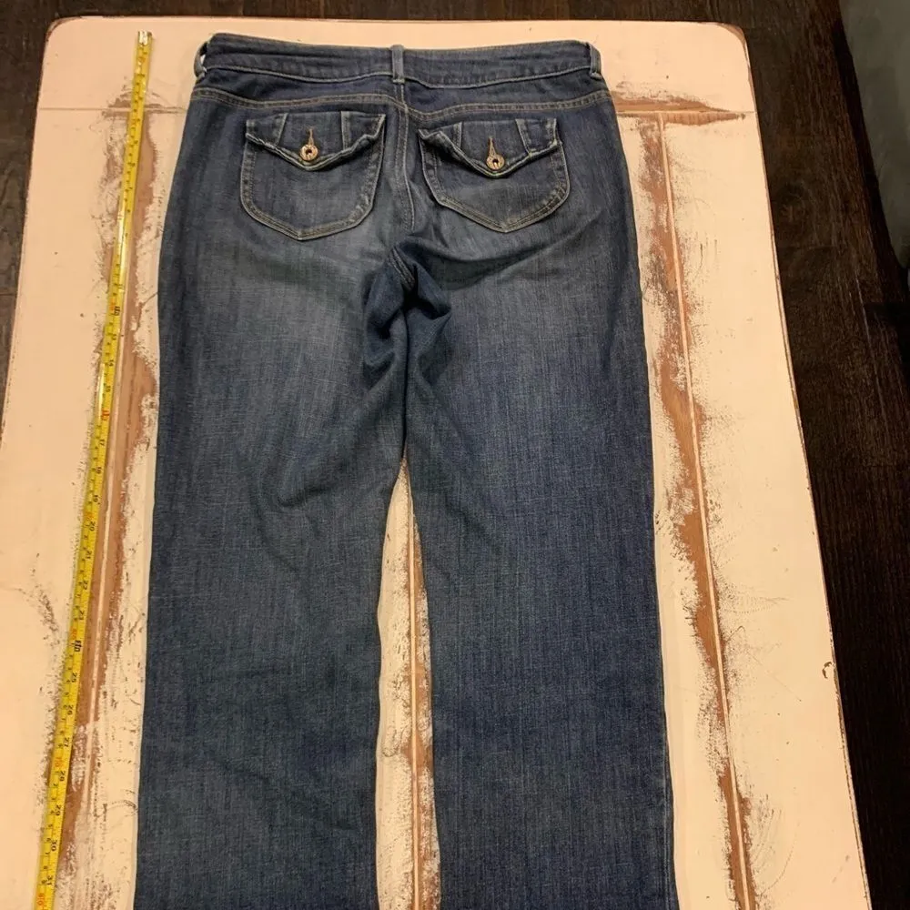 Vera Wang straight leg jeans - Image 3