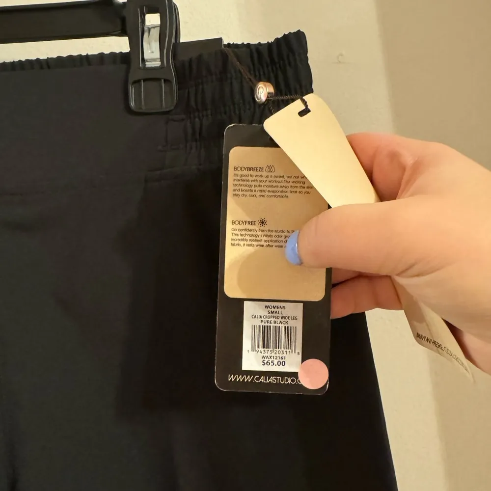 NWT calia by carrie underwood mid rise crop casual pants size S BLACK - Image 3