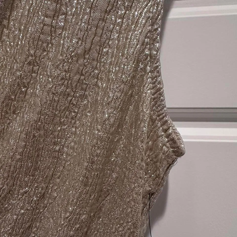 NWT‎ Lulu's All That Shimmers is Gold Sleeveless V-Neck Maxi Dress Sz Small - Image 8