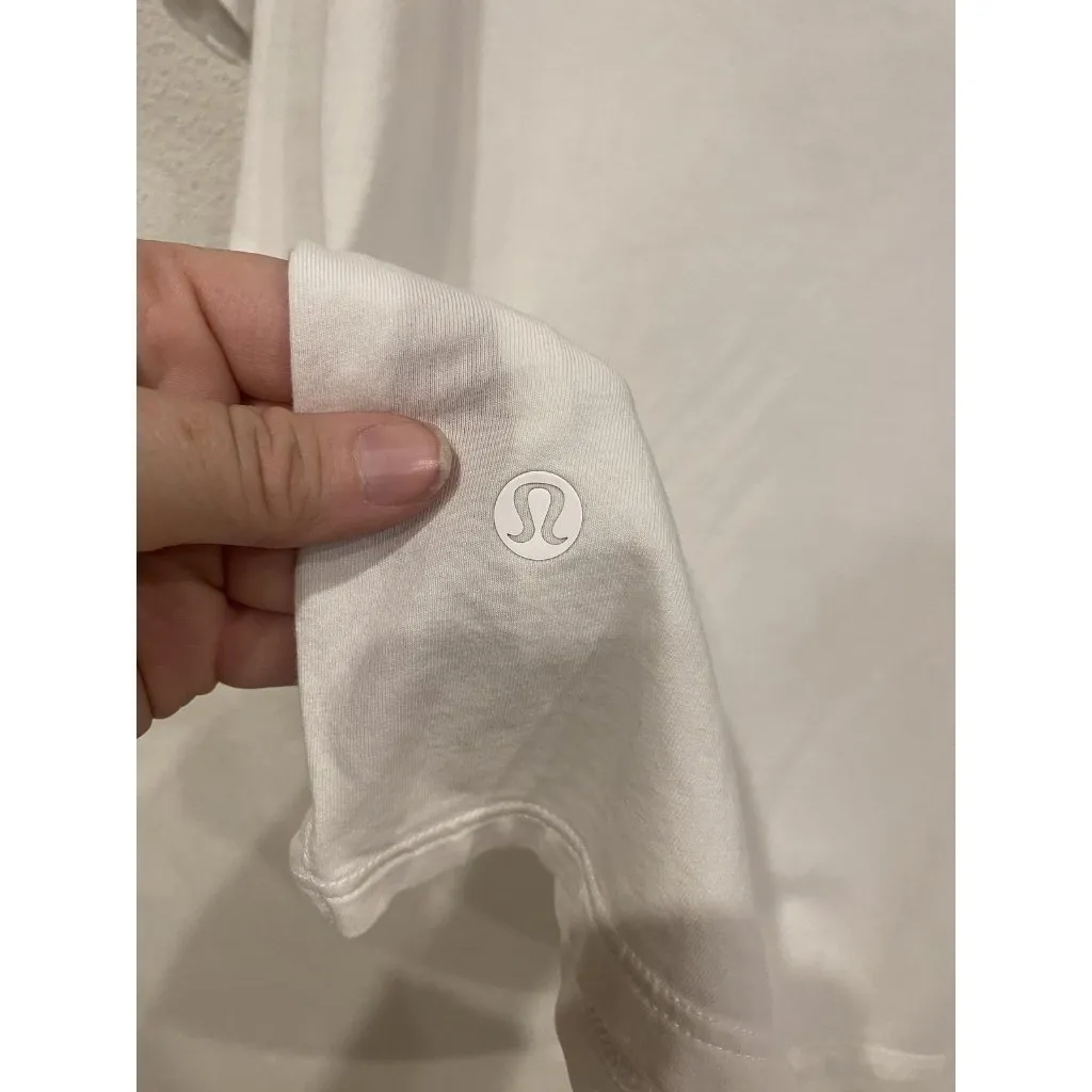 Lululemon Relaxed Fit Boatneck T-Shirt Womens Medium White Short Sleeve Solid - Image 4