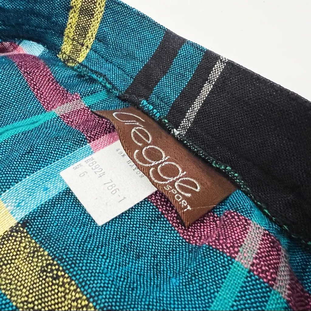 Vintage Linen - Image 11