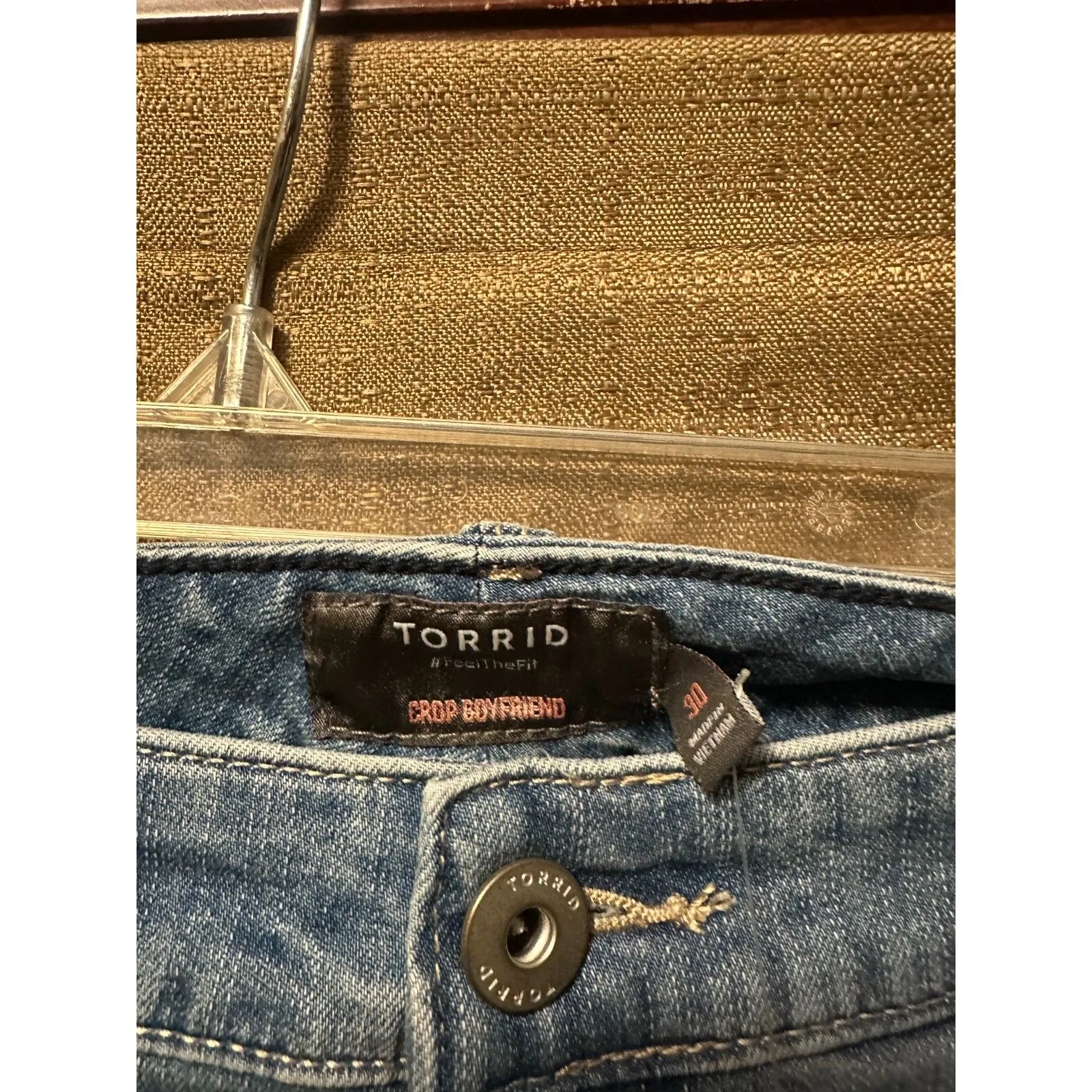 NWT Torrid Crop Boyfriend Mid Rise Karma Super Distress Jean Size 30 Light Wash - Image 3