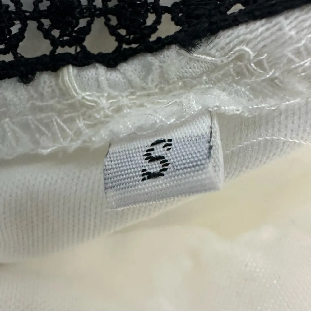 Off The Shoulder Lace Bell Sleeve Romper Womens Small White - Image 3