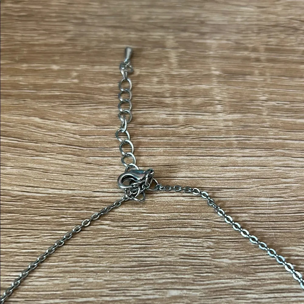 Elegant Silver Bar Necklace - Image 3