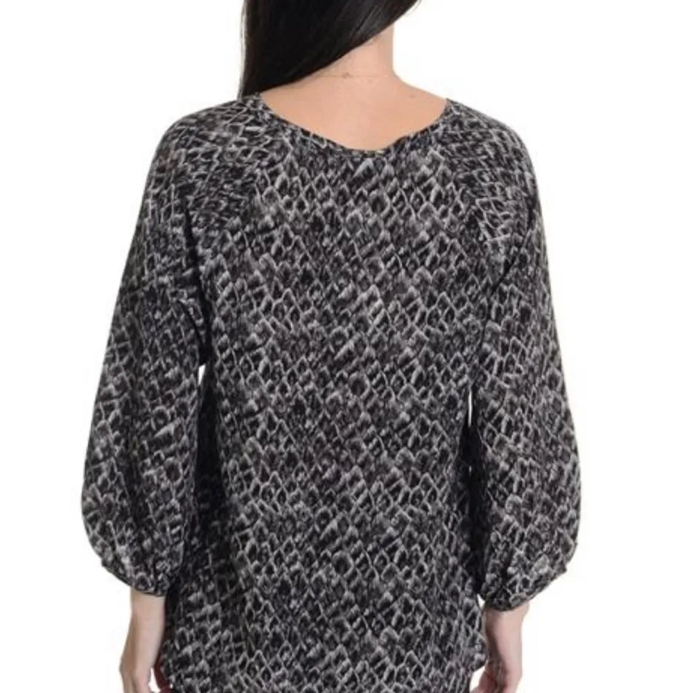 Joie Robin Print Silk Blouse in Caviar Size M - Image 2