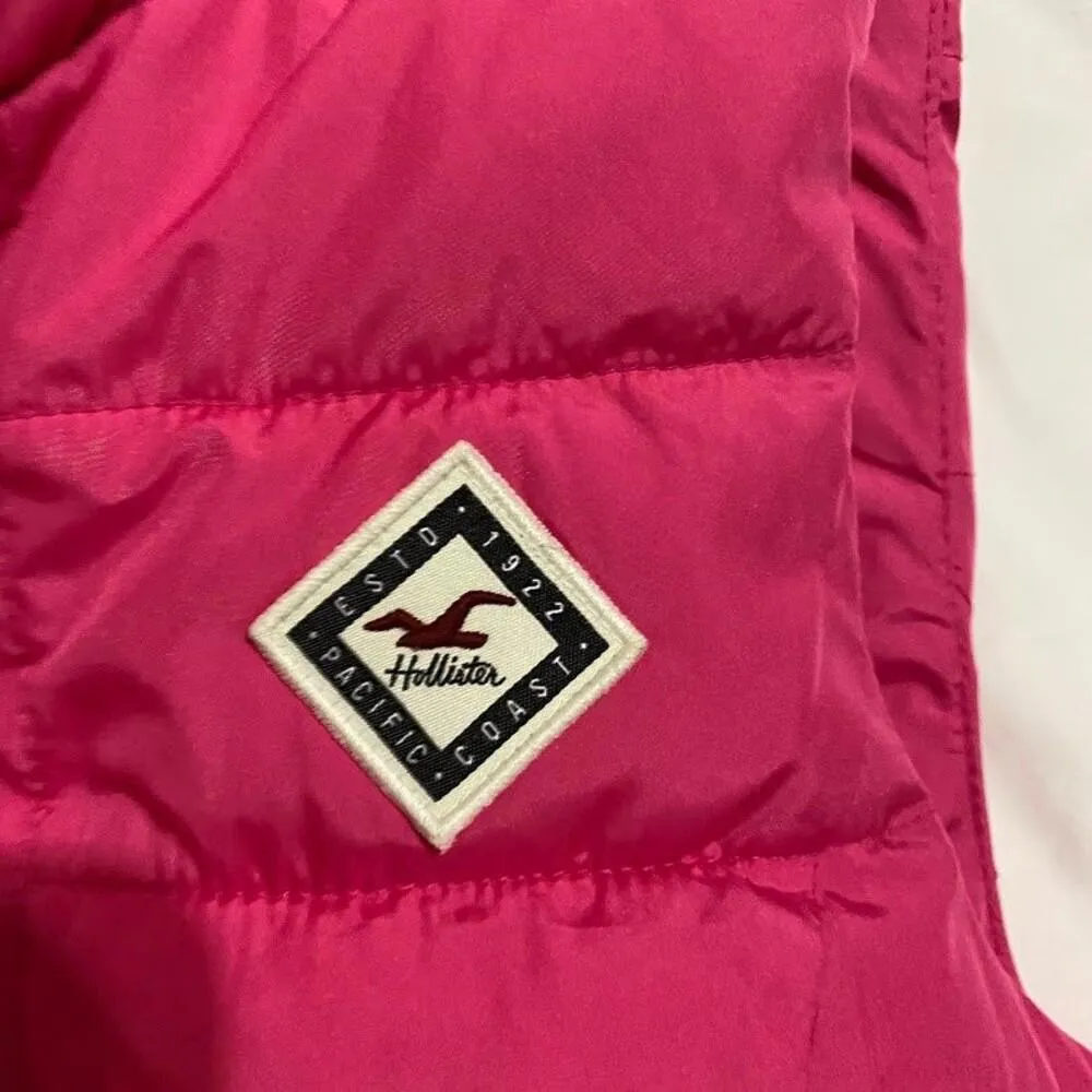 Hollister  puffer vest - Image 3