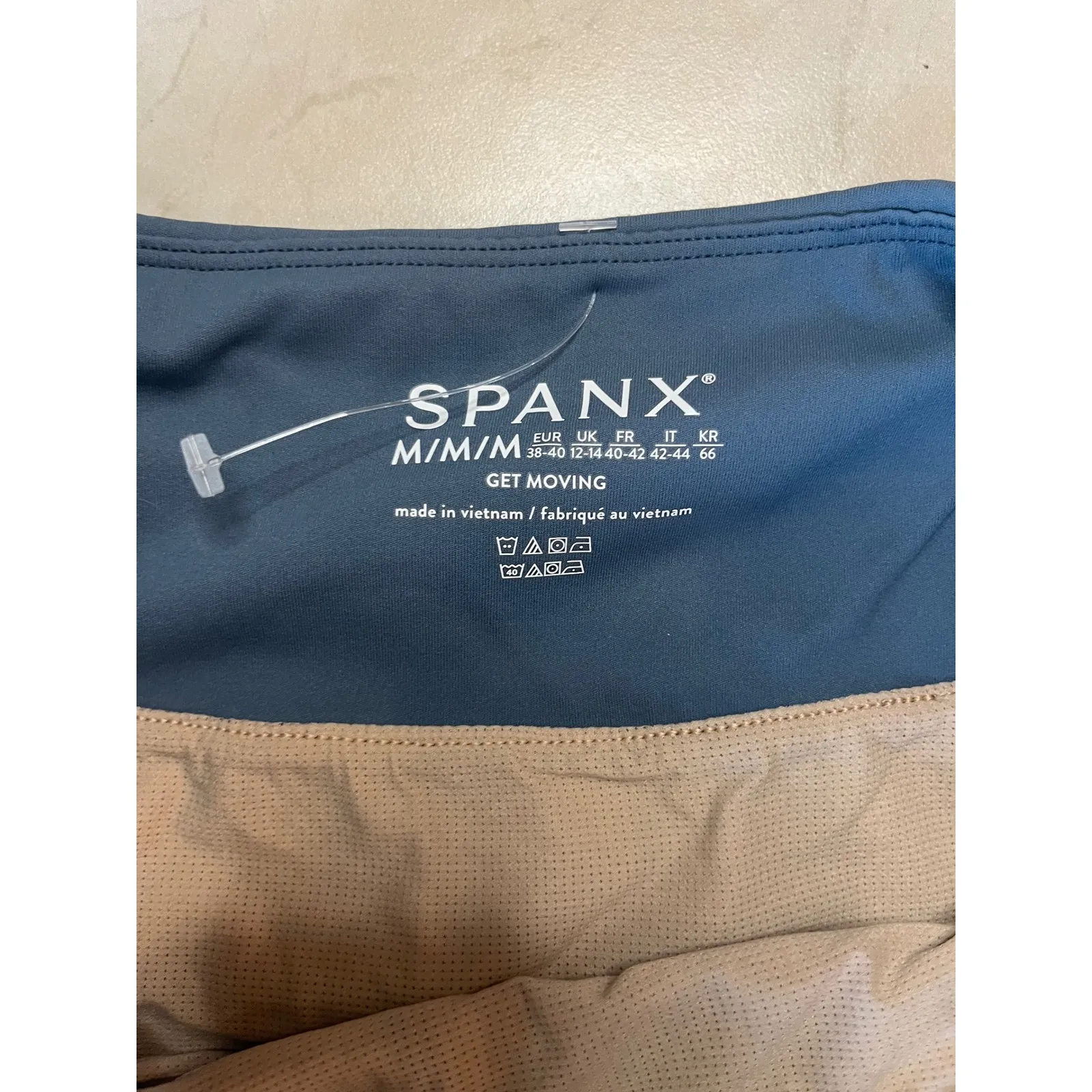 Spanx athletic shorts medium‎ - Image 2