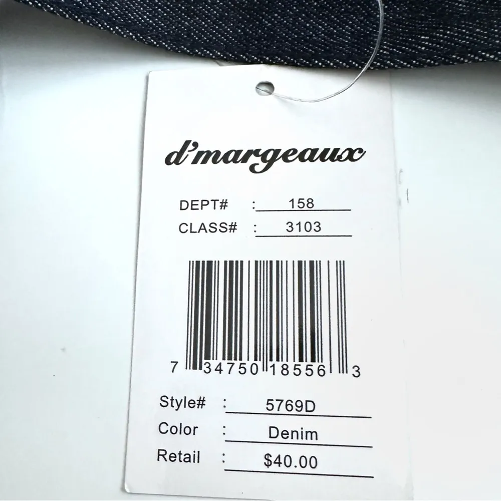 NWT D'Margeaux Blue Denim Tote Bag with Holiday/Christmas Applique Patches - Image 3