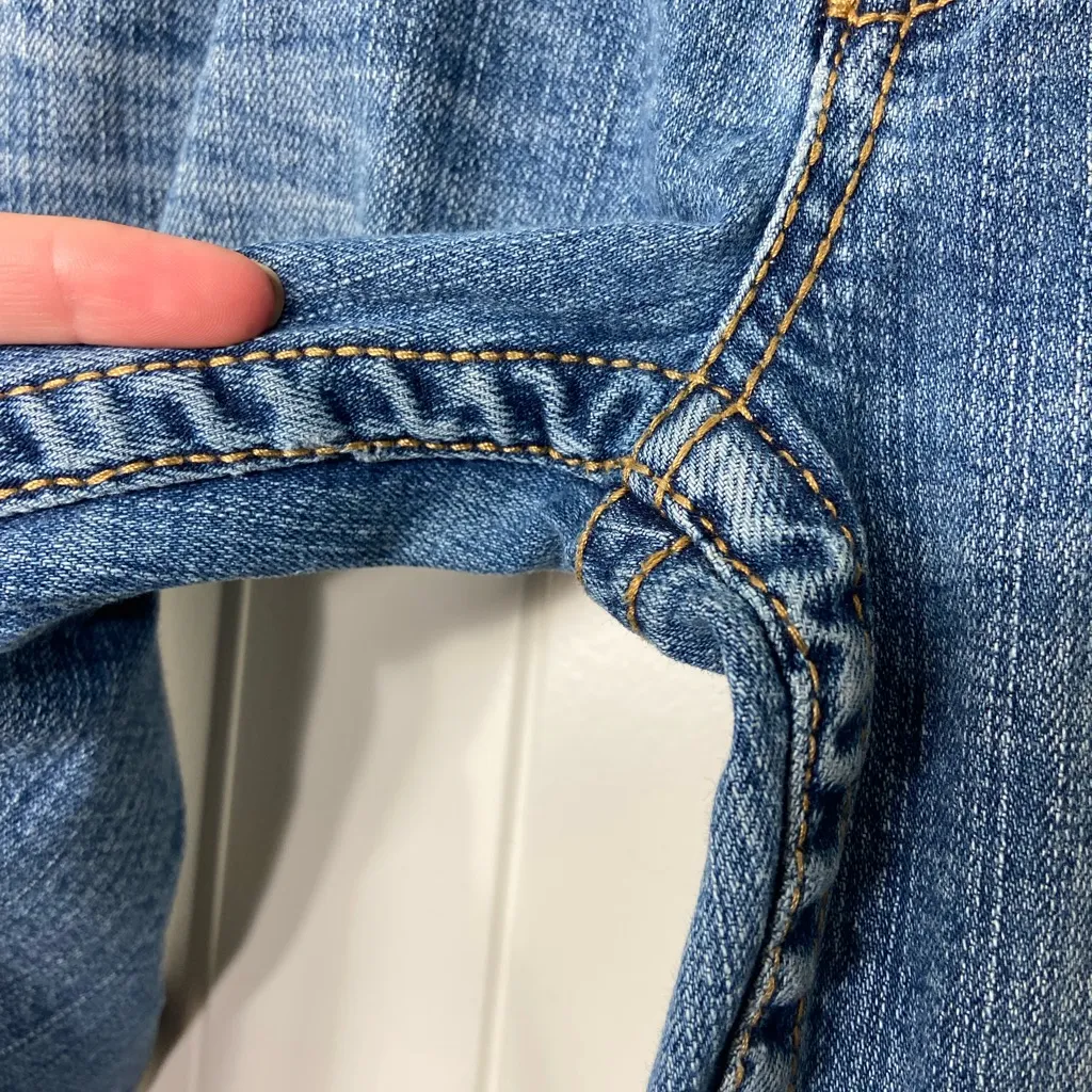 EUC Vintage Aeropostale women’s medium/light wash denim bayla skinny jeans‎ 9/10 - Image 2