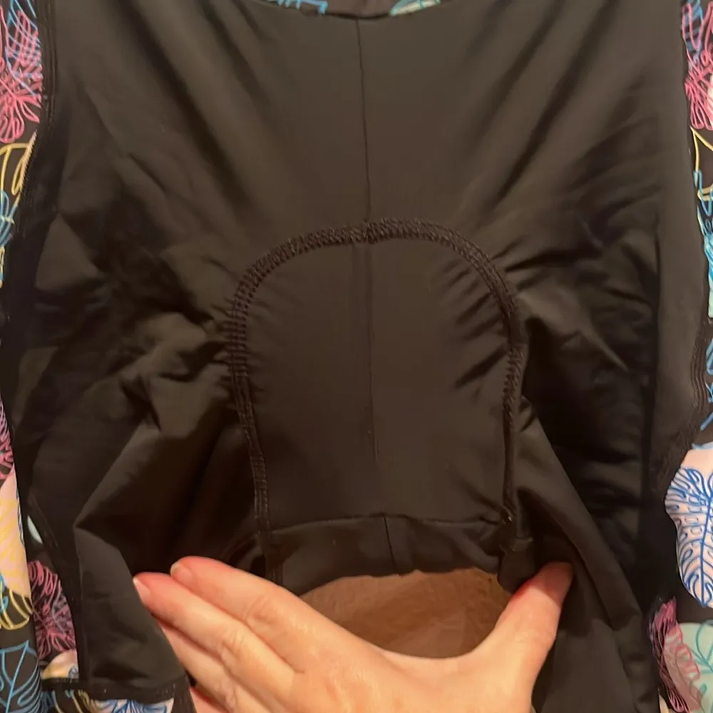 New Beroy Women’s Bicycle Cycling Shorts Size Small NWOT Black - Image 4