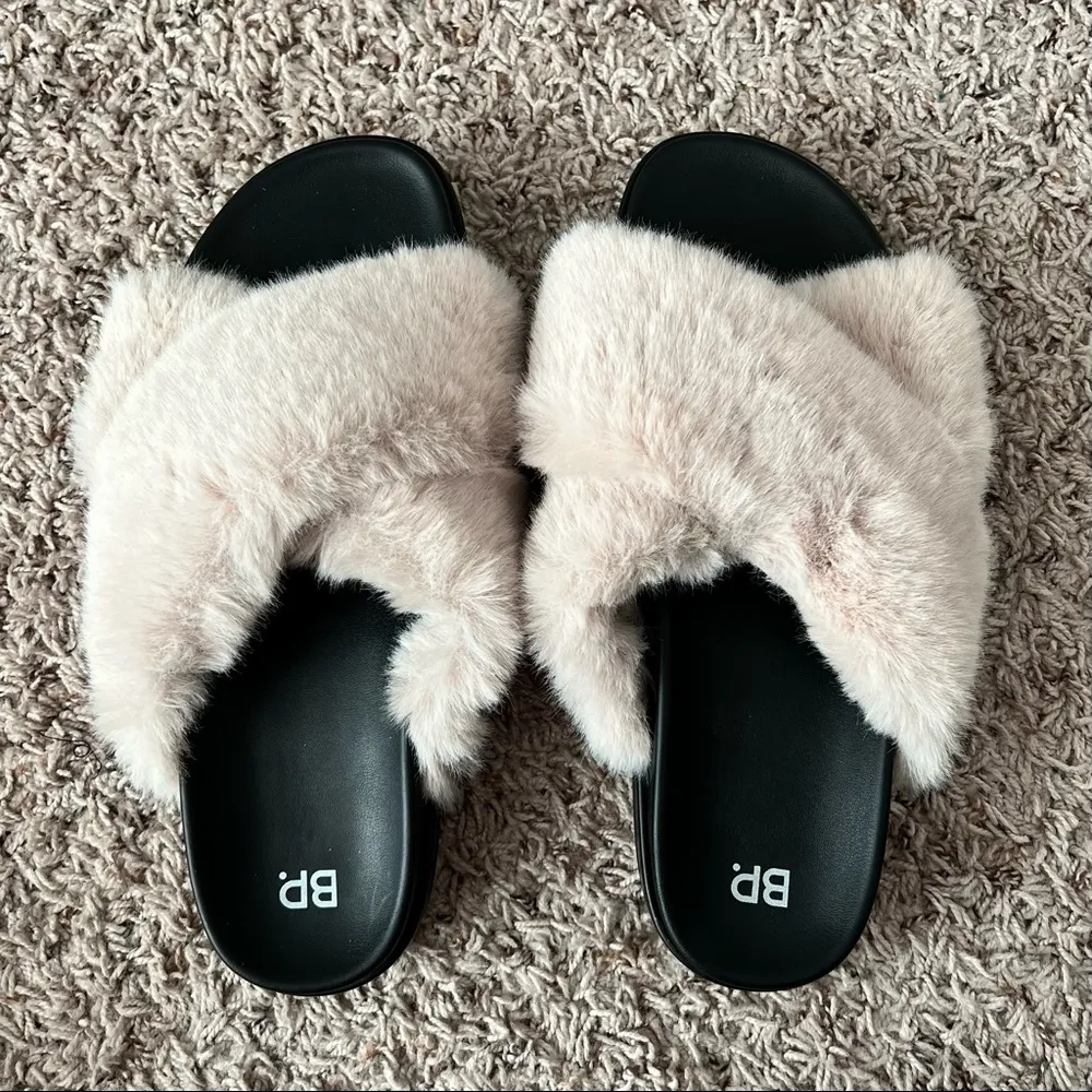 NEW BP. Zoe Cross Band Faux Fur Slide Sandals Size 11 M - Image 5