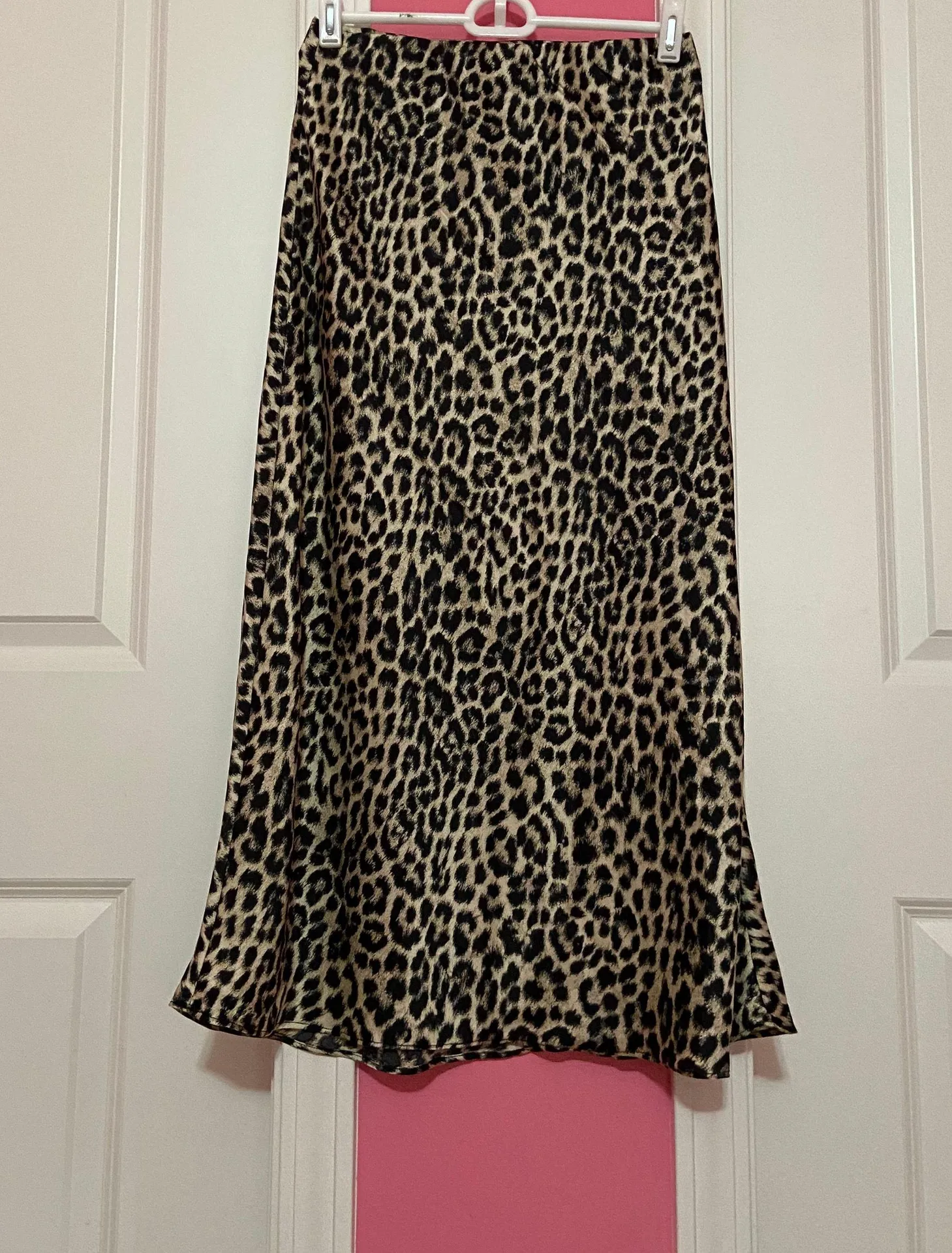 NWT Leopard Satin Skirt Multi Size XS - Image 2