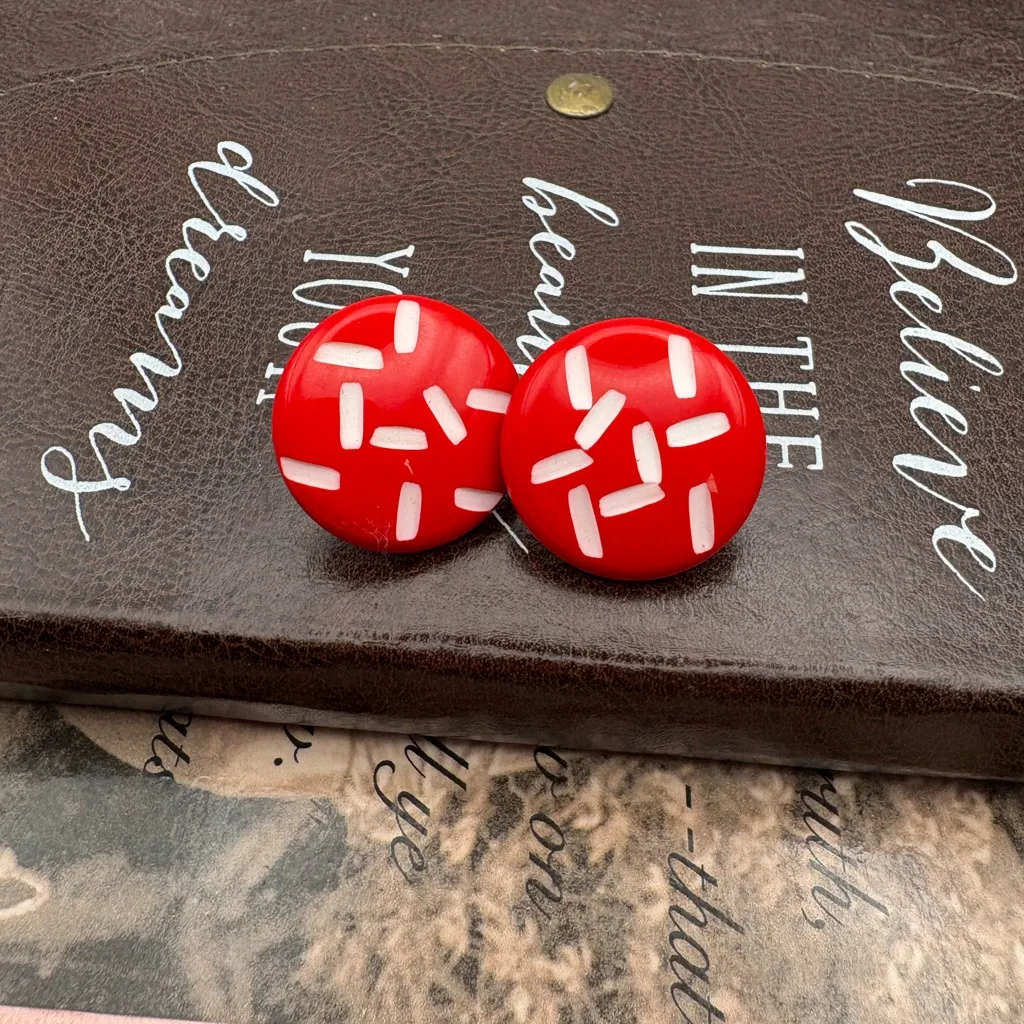 Retro Red Sprinkle Stud Earrings | 80s 90s Pop Art Statement - Image 2