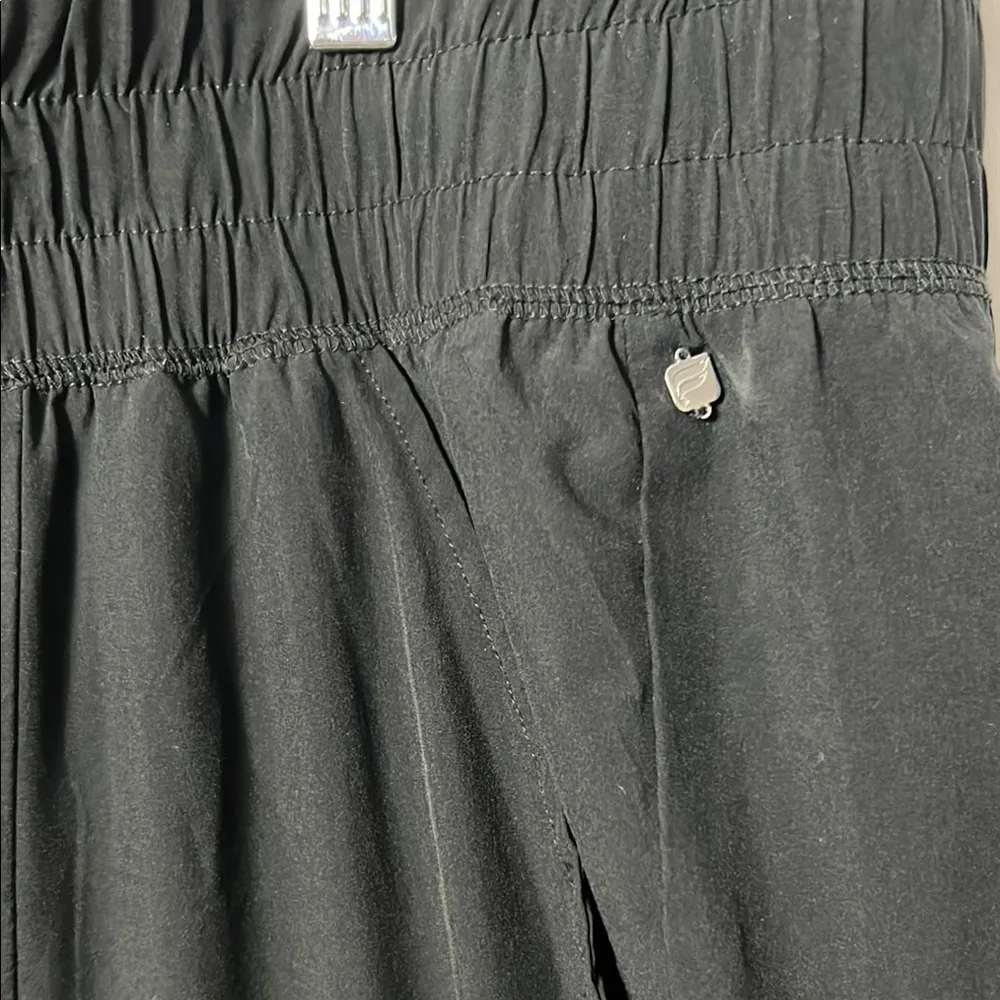 Fabletics  Black Yumiko Women's Lightweight Stretch Jogger Size 2X - Image 6