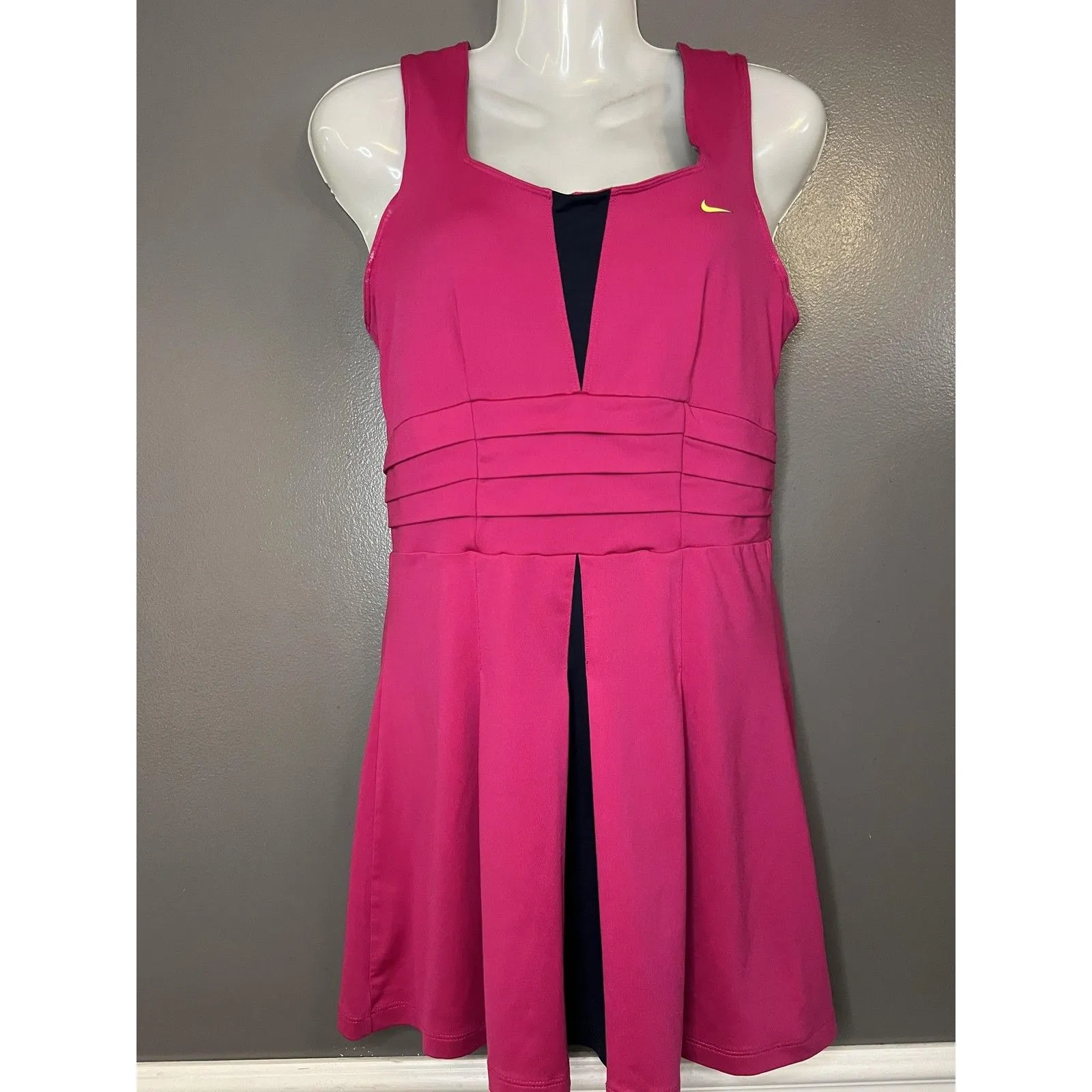 Nike Dri-FIT Tennis Dress Womens Medium Pink Fit & Flare Built In Bra Sleeveless - Image 2