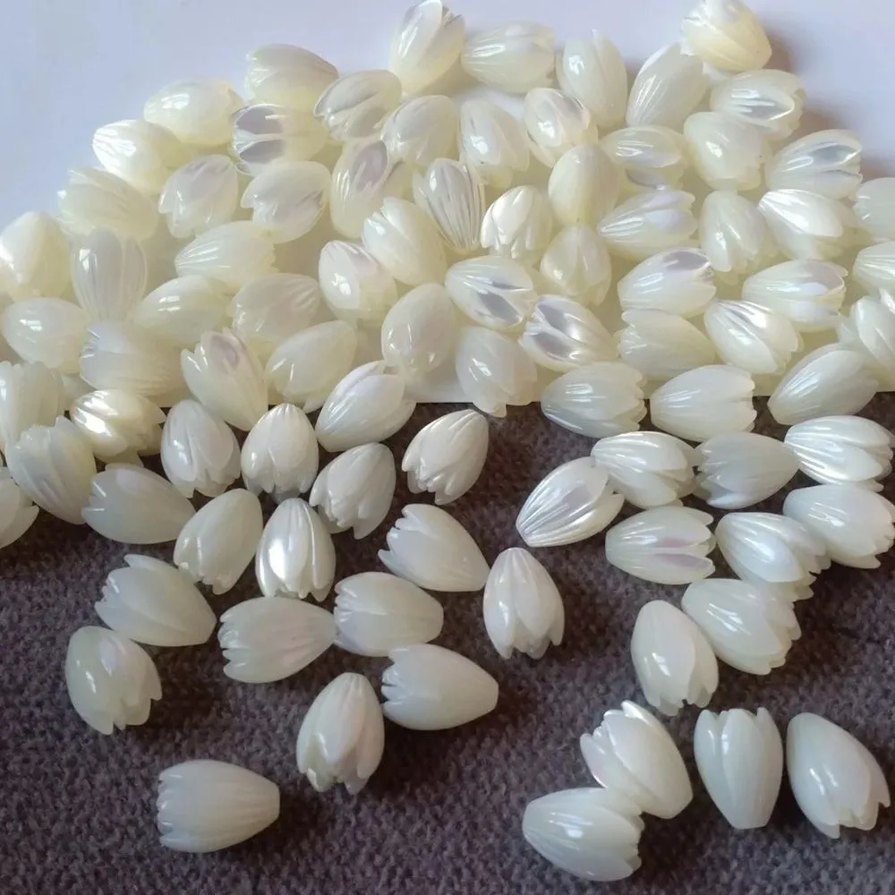 Handmade Pikake Mother of Pearl Pakalana Floral Pineapple Beaded Bracelet - Image 5