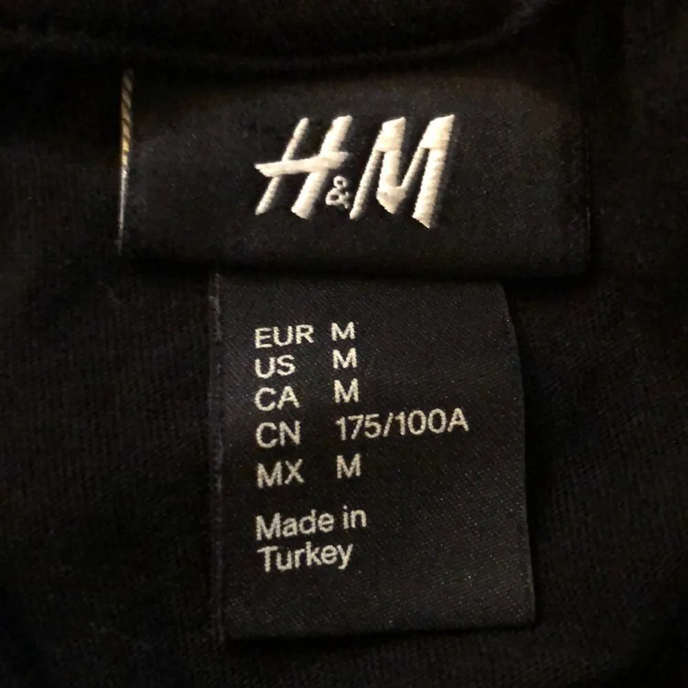 H&M Black Tee Streets Of London Phone Booth M - Image 7