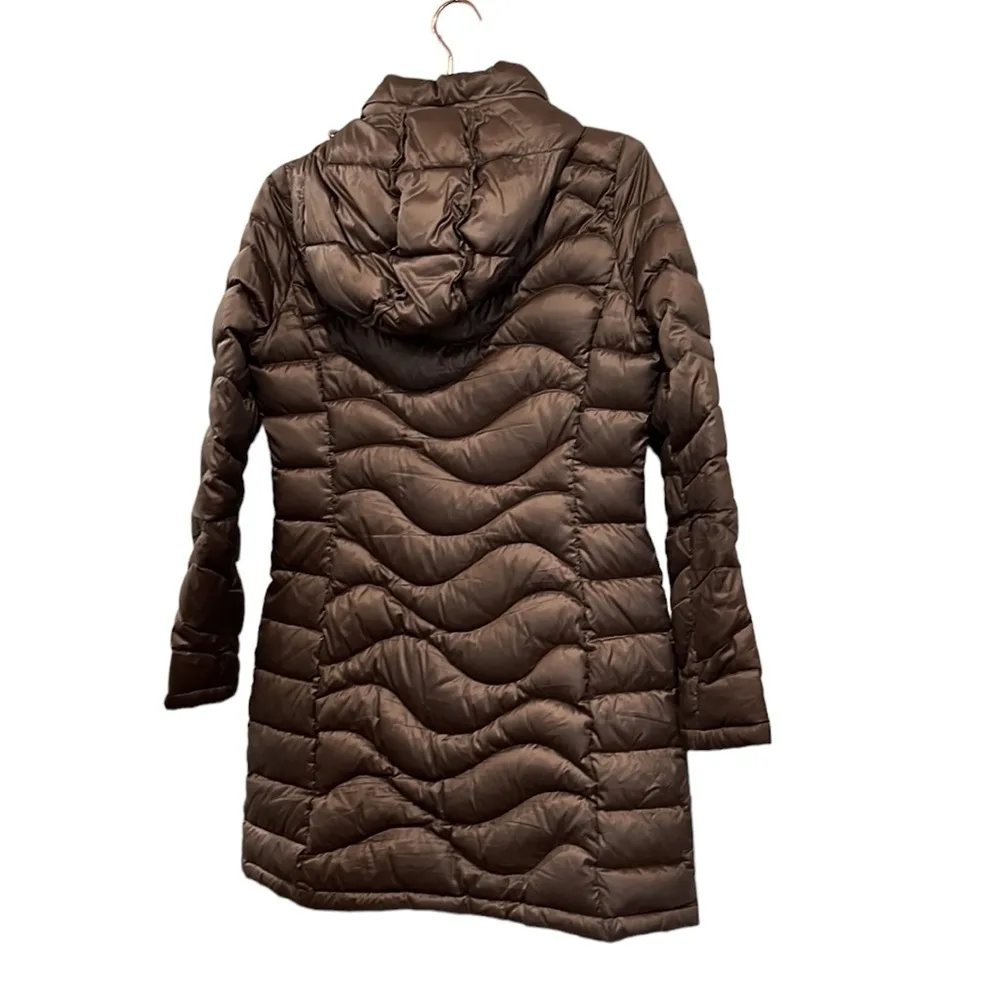 Andrew Marc  puffer down long jacket. Size small - Image 2
