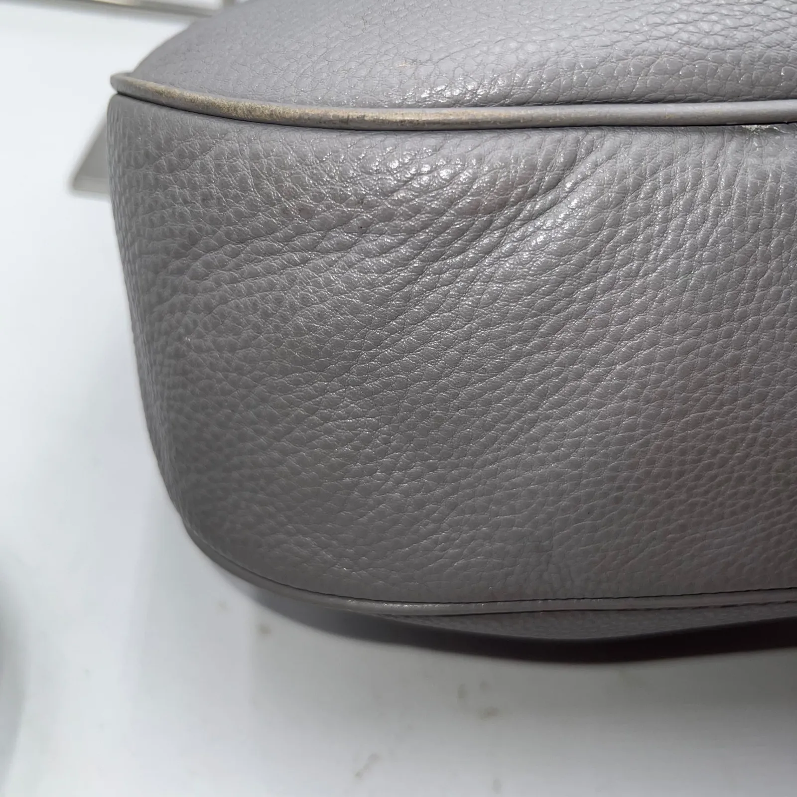 Marc by Marc Jacobs Gray Leather Shoulder Bag Crossbody Hobo Designer Purse - Image 5