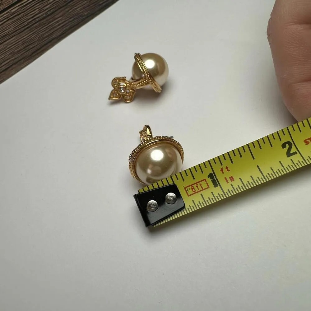 Joan Rivers Fleur De Lis Faux Pearl Rhinestone Gold Tone Pierced Earrings - Image 4