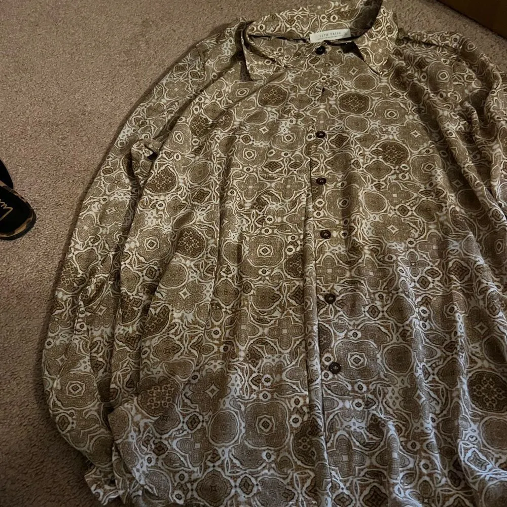 12th Tribe  large Button down blouse - Image 2