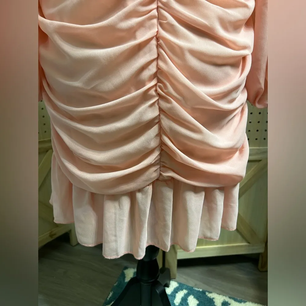 SHEIN Women’s Off The Shoulder Gathered Strapless Pinkish Peach Dress Sz Lg - Image 3
