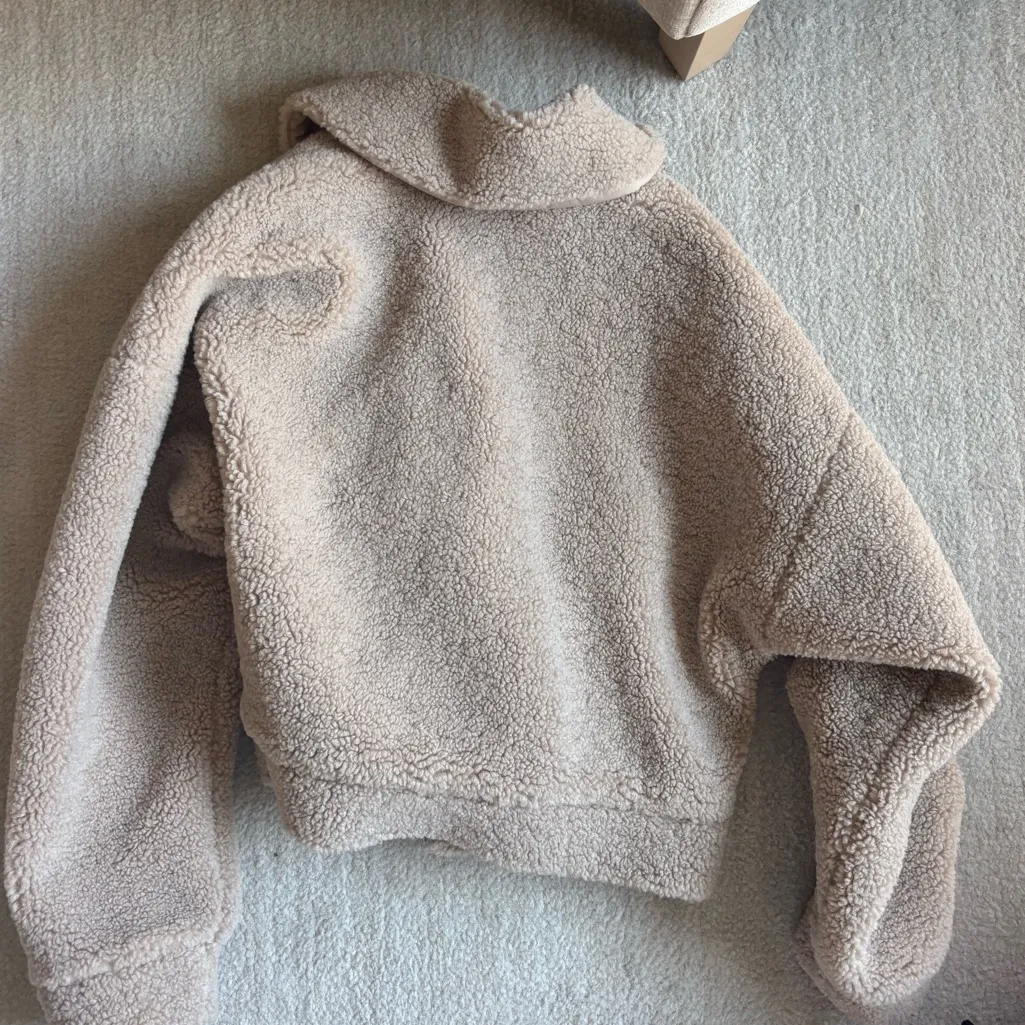 BB Dakota by Steve Madden Tan Sherpa Jacket - Image 3