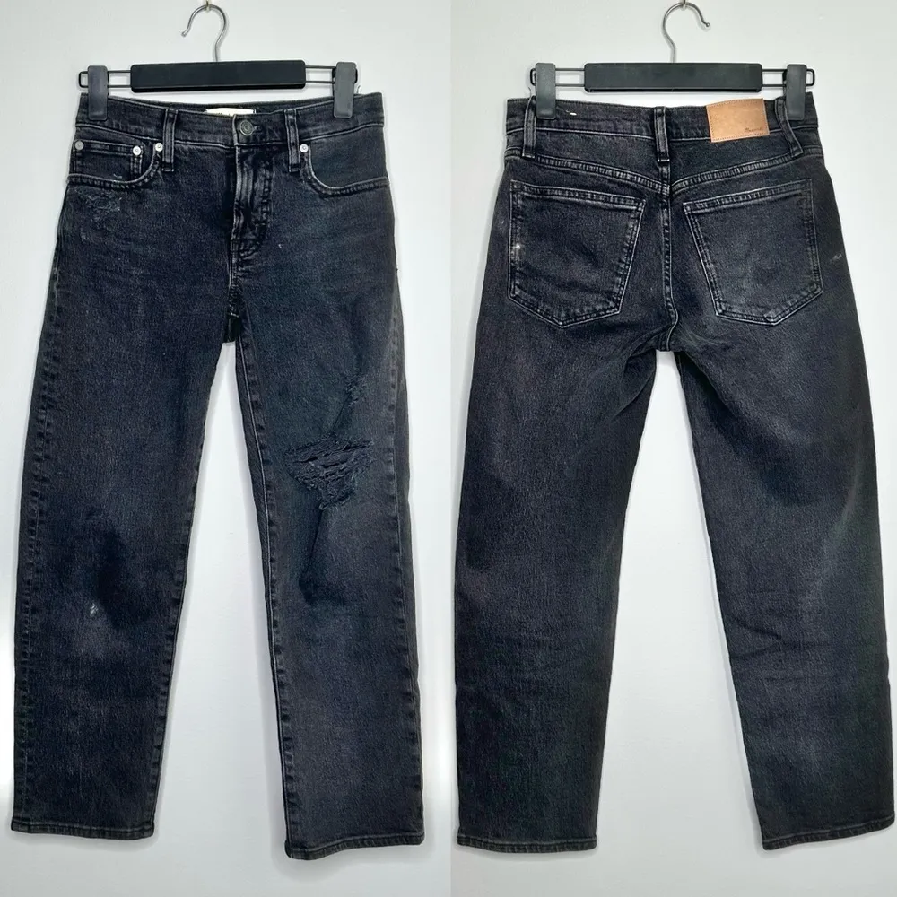 Madewell The Petite Ripped Mid-Rise Perfect Vintage Straight Jean in Black - Image 3