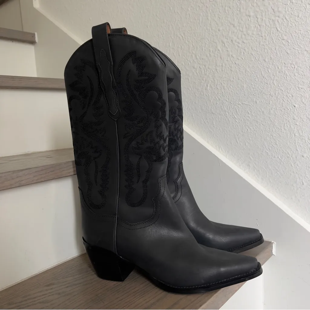 NWOB Jeffrey Campbell Dagget Western Cowboy Boots in Black - Image 2