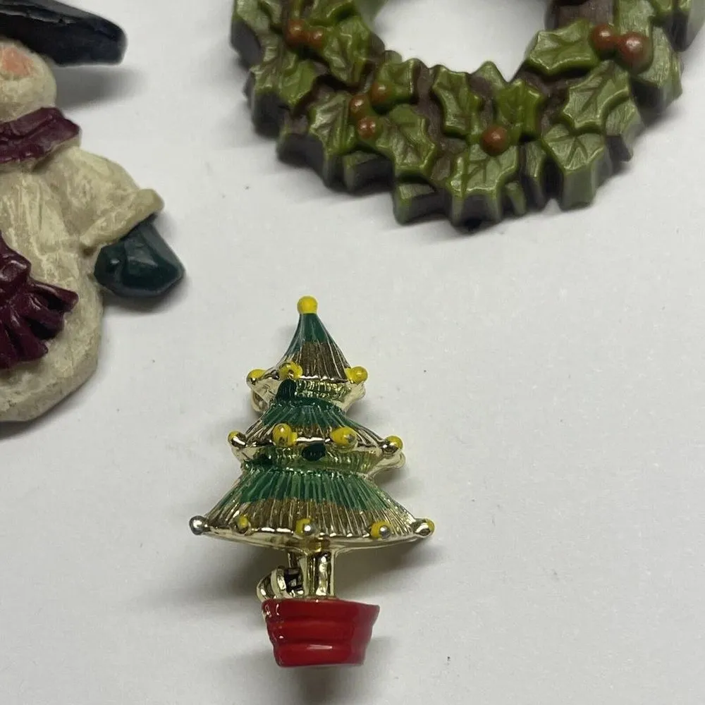 Lot Of 3 Brooch Pins Christmas Holiday - Image 5