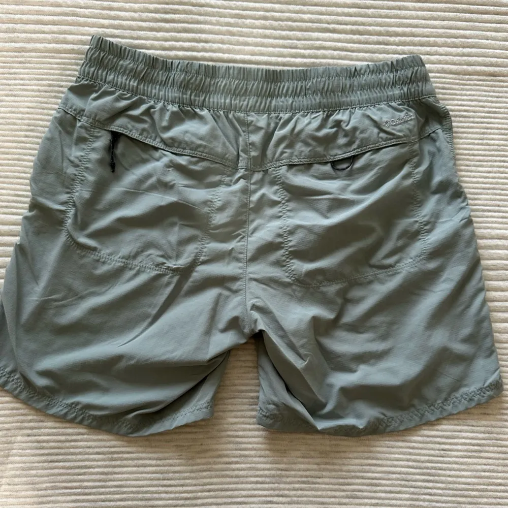 Columbia  Shorts - Image 2