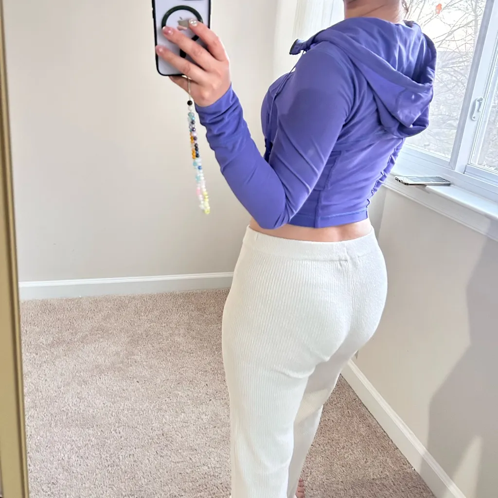 Lululemon  zip up jacket. Size 4. XS - Image 5