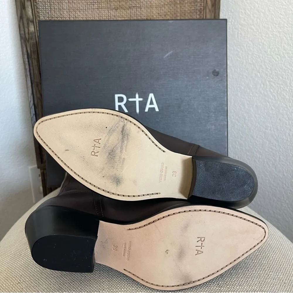 $745 NIB RTA WOMEN SHORT WESTERN CEDAR BOOTS SZ 39 / 9 - Image 8