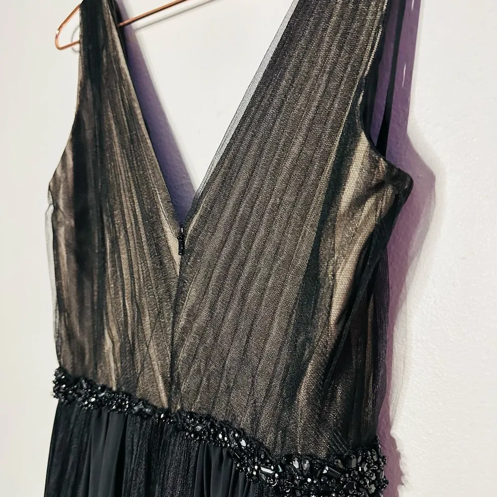 Badgley Mischka Black pleated Tulle Chiffon V-neck Gown size 2 - Image 11