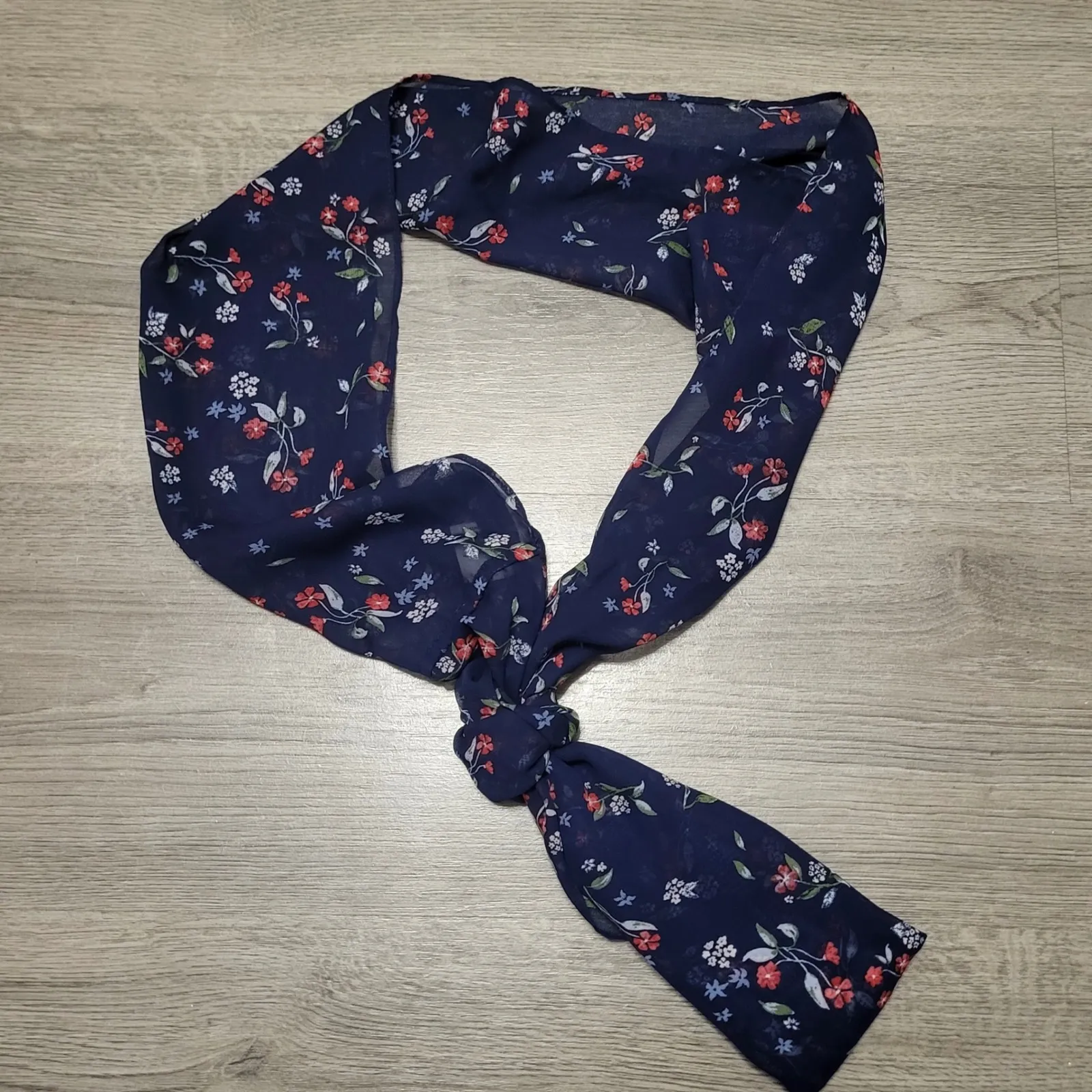 ELLE Women's Navy Floral Print Top with Scarf Ruched Side Office 3/4 Sleeve XL - Image 2