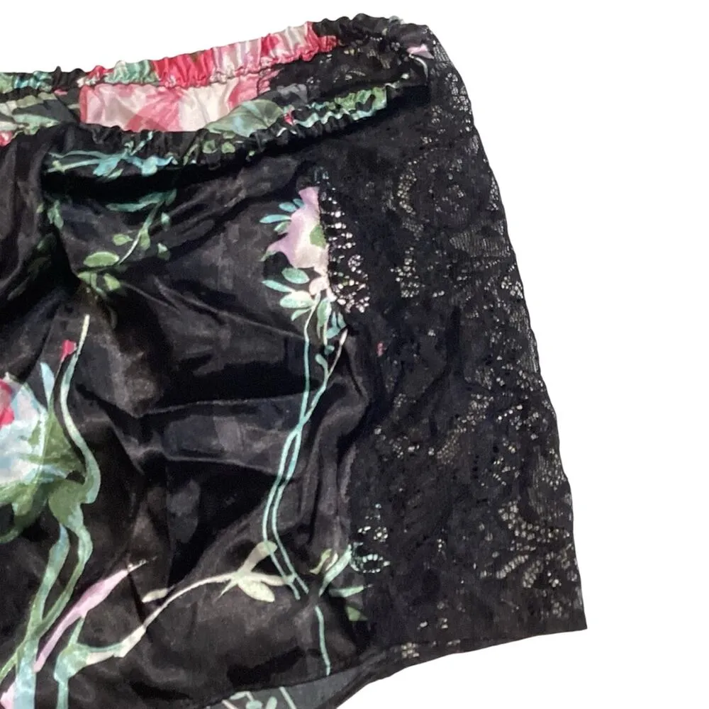 Secret Treasures Women's and Women's Plus Satin Set - Image 7