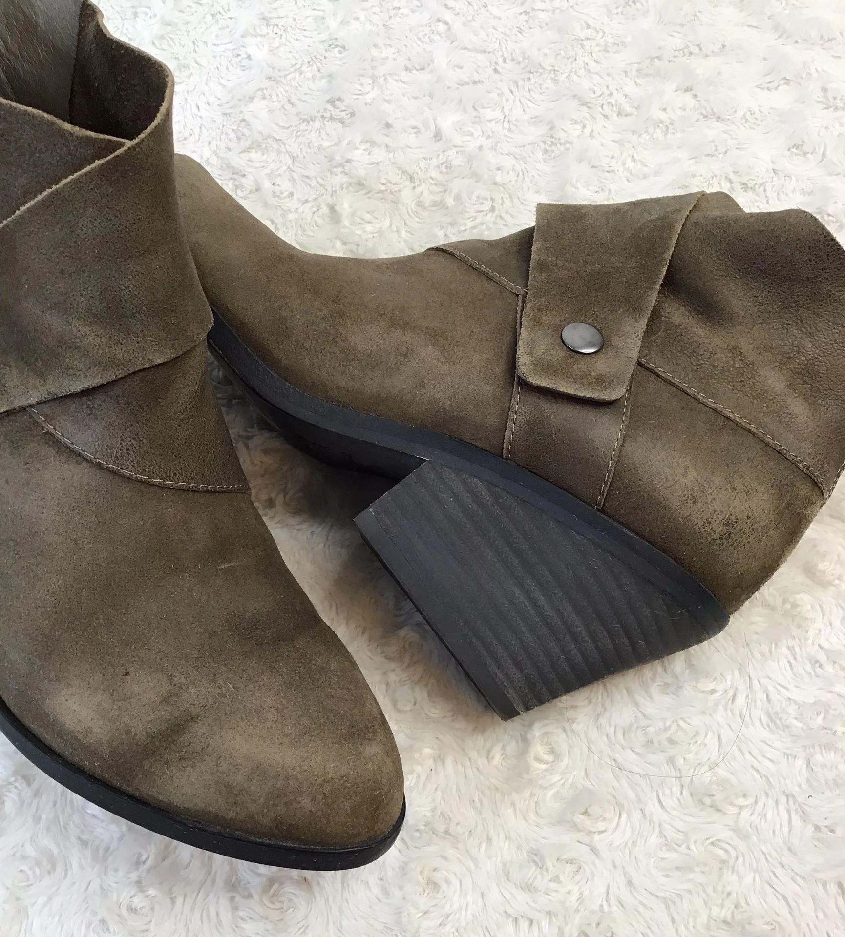Eileen Fisher Leather Booties - Image 10