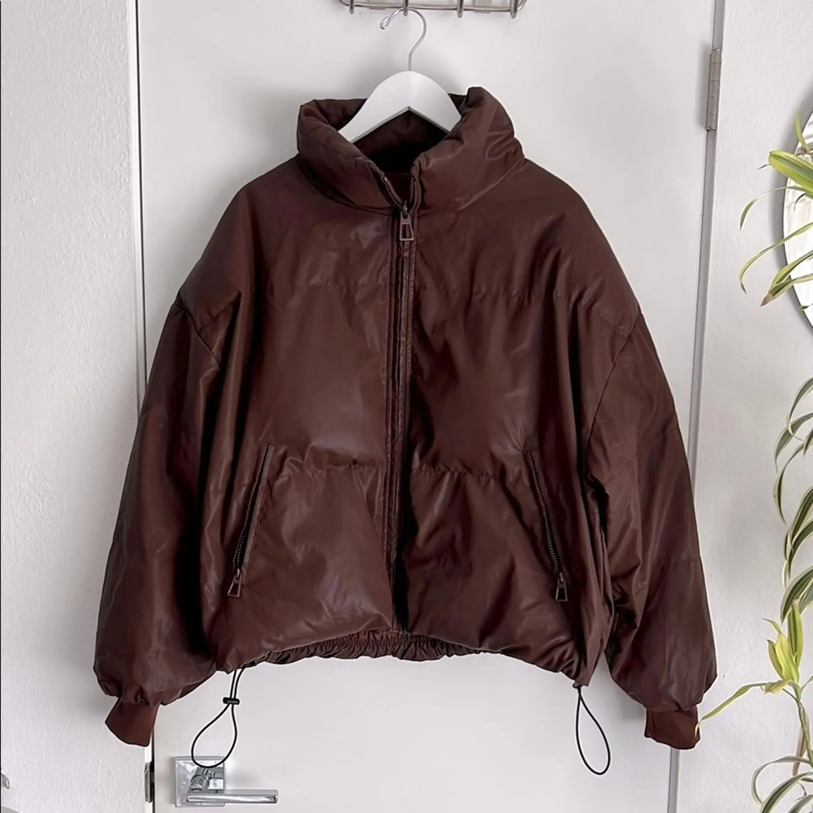 SET ACTIVE Oversized Puffer Jacket in Coco Brown - XS [COPY] - Image 3
