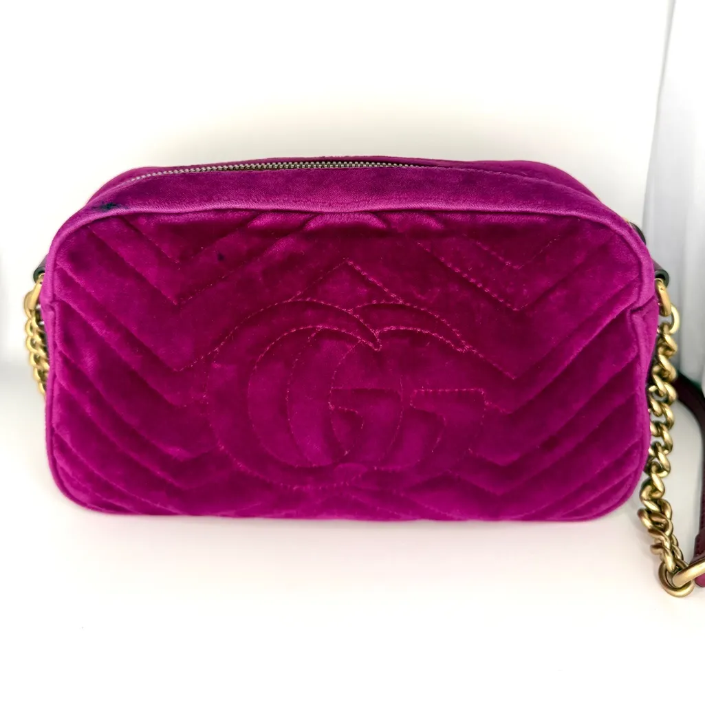 Gucci GG Velvet Marmont Camera Bag, Fuchsia - Image 2