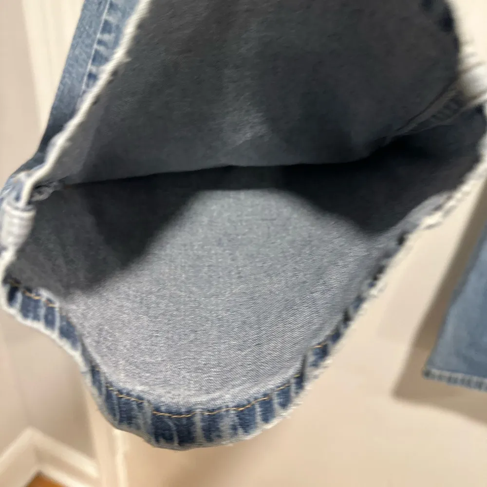 Vintage Levi 519 ‘04 Y2K Low Stretch Flare Jeans Juniors Size 9 JR M Dark Wash. - Image 11