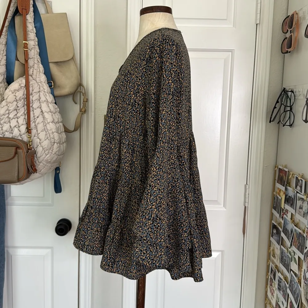 Andthewhy leopard tiered bell sleeve blouse - Image 8