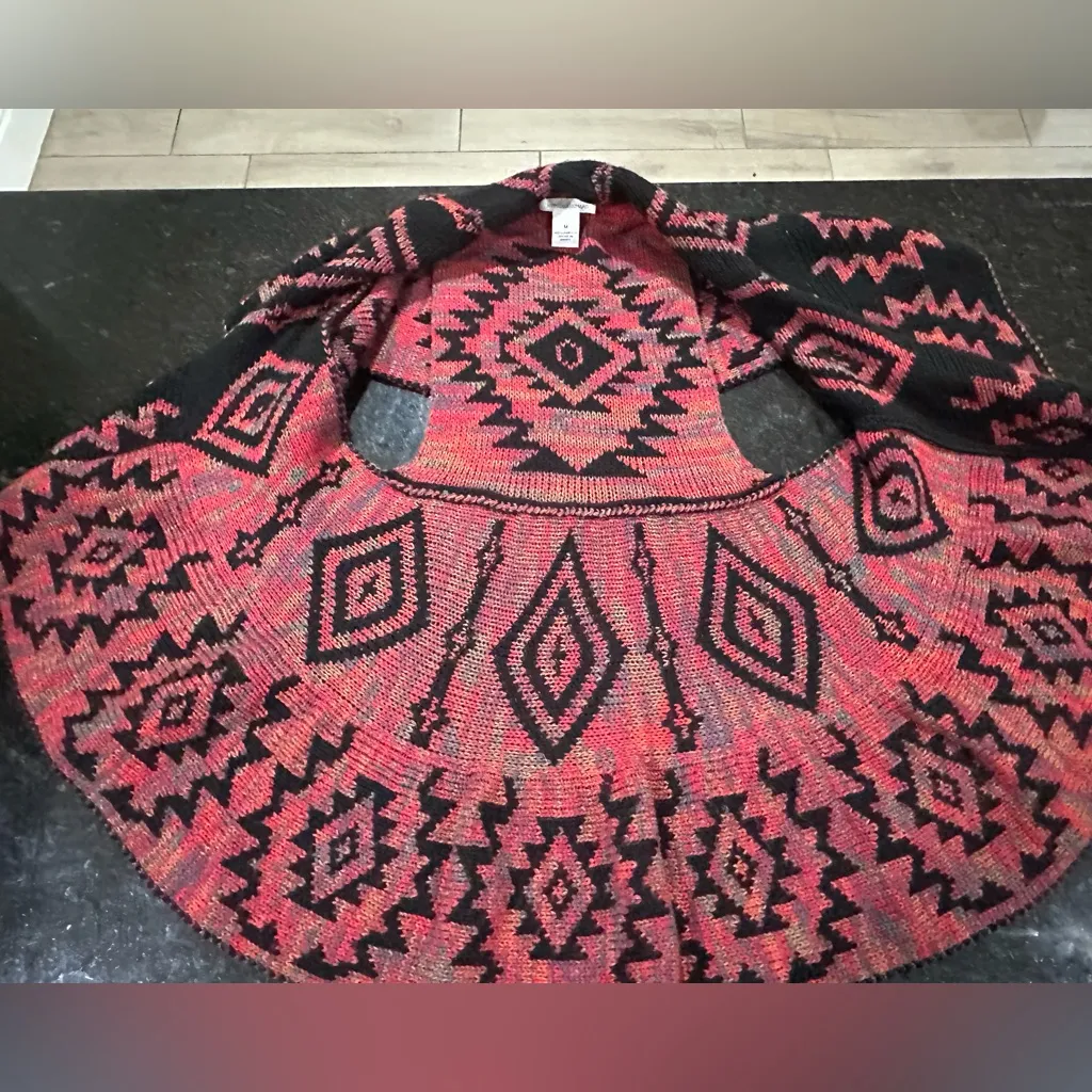 JohnPaulRichard Open Front Sleeveless Cardigan Vest Sz M Tribal Aztec Black Size M - Image 5