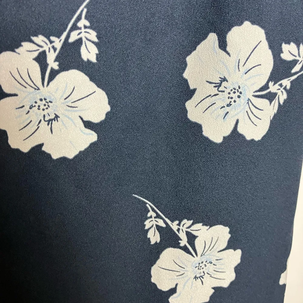 Banana Republic Navy Blue White Frills Ruffle Sleeves Floral Midi Dress - Image 4